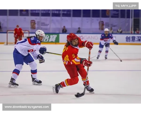 U18女子冰球世锦赛：中国队五连胜夺冠，升入甲级A组